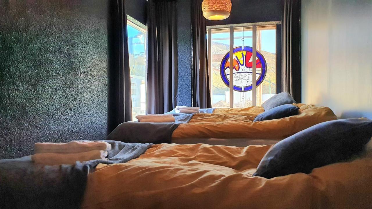 Neskaupstaður The Bank Sleeping Guesthouse المظهر الخارجي الصورة
