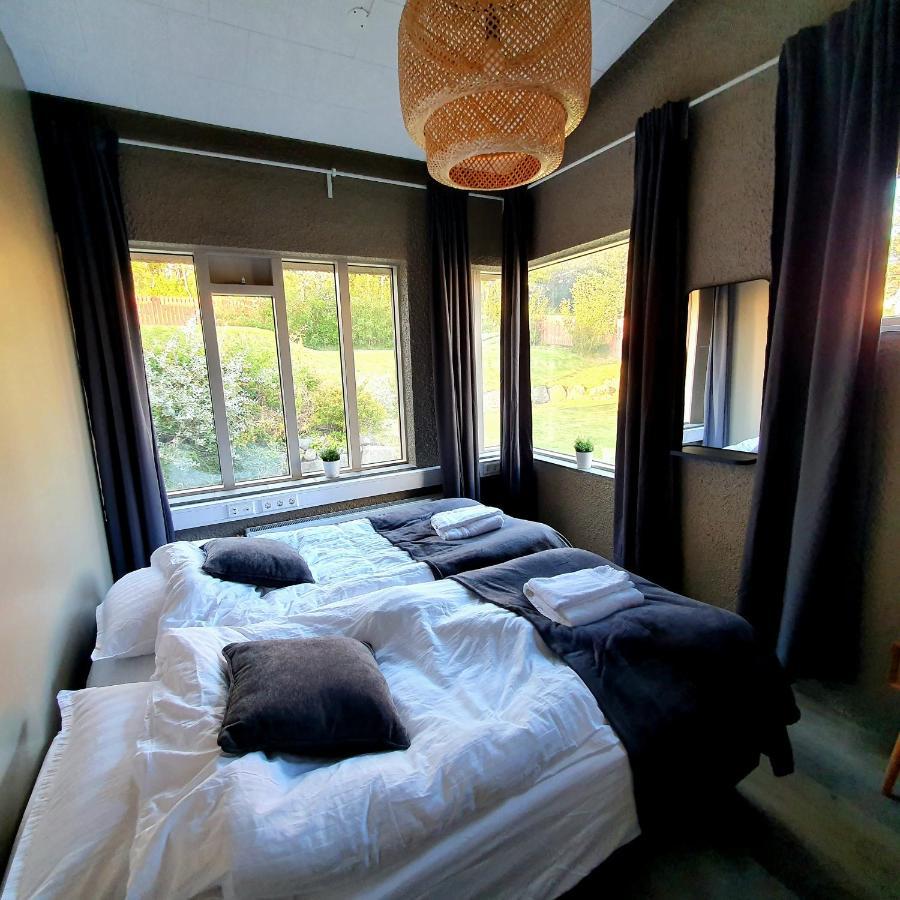 Neskaupstaður The Bank Sleeping Guesthouse المظهر الخارجي الصورة
